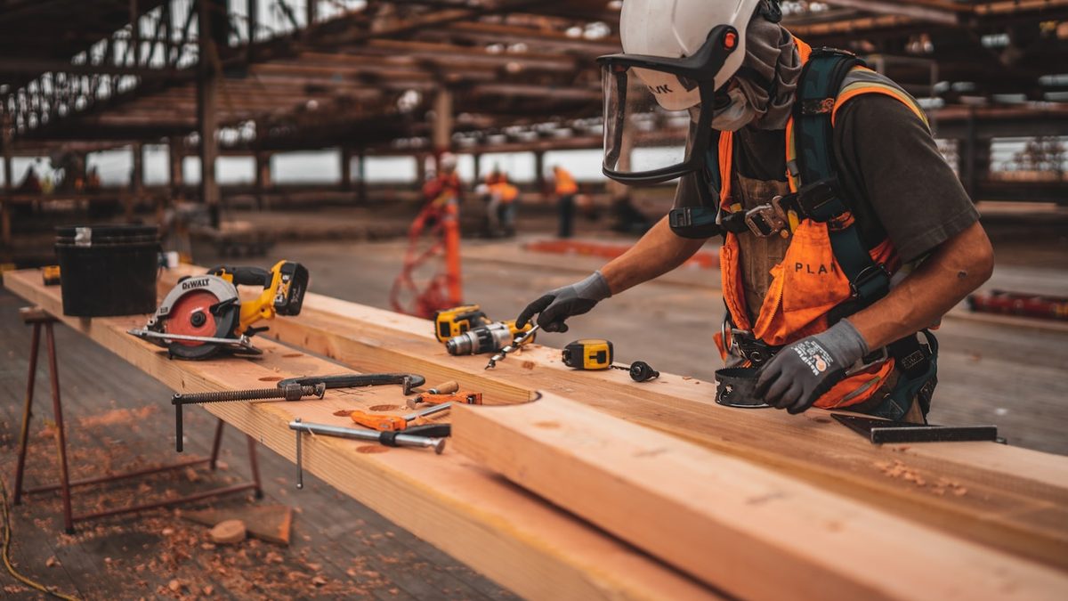 Thumbnail for How to Hire a Licensed Painter in Australia: A Homeowner's Practical Guide